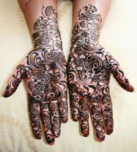 Mehndi Hands