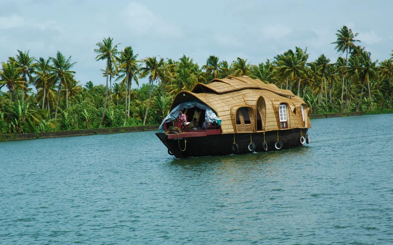 Alumkadavu-Kollam-Sodha-Travel