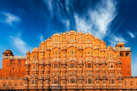 hawa-mahal-palace-of-the-winds-jaipur-rajasthan-2021-08-26-22-58-30-utc (1)