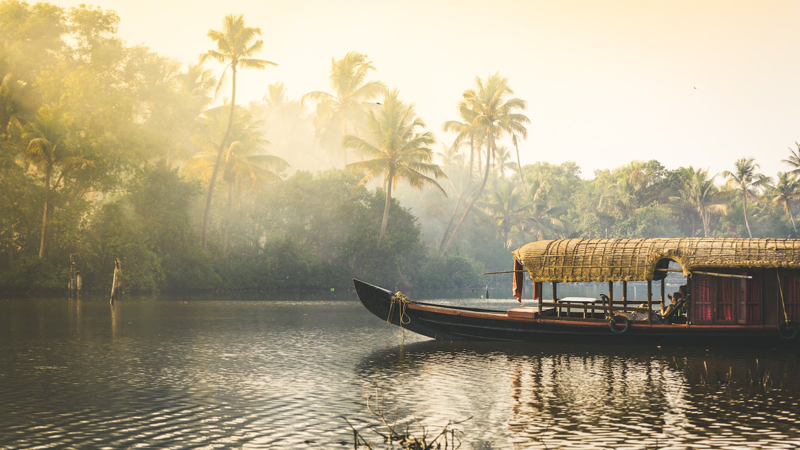 india-kerala-backwaters-sodha-travel