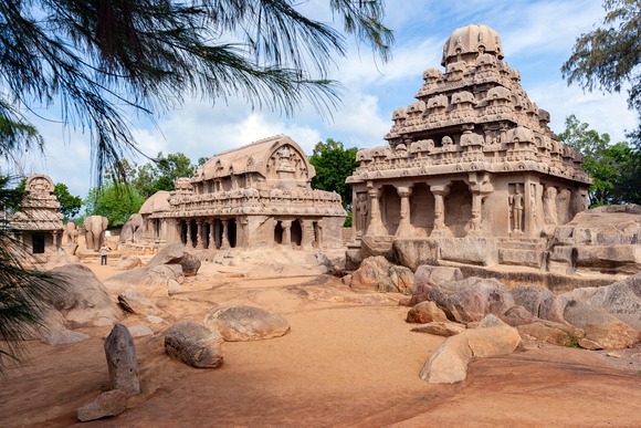 panch-rathas-in-mahabalipuram-india-2022-11-14-03-05-54-utc (1)