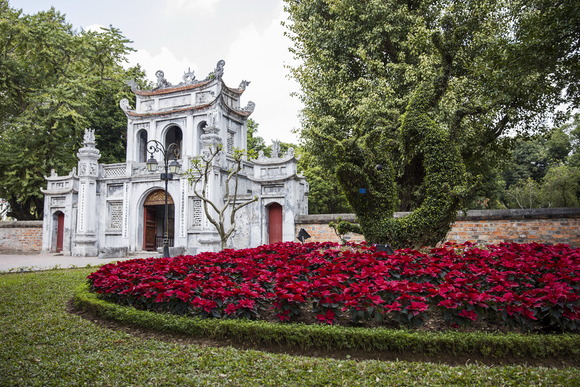 temple-of-literature-in-hanoi-vietnam-2022-05-19-03-29-29-utc (1)