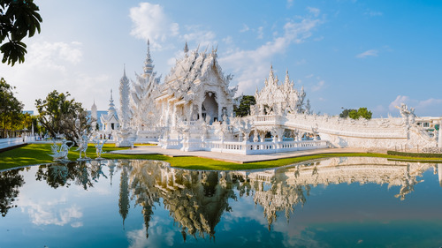 white-temple-chiang-rai-thailand-with-reflection-i-2023-01-13-23-19-53-utc (1)